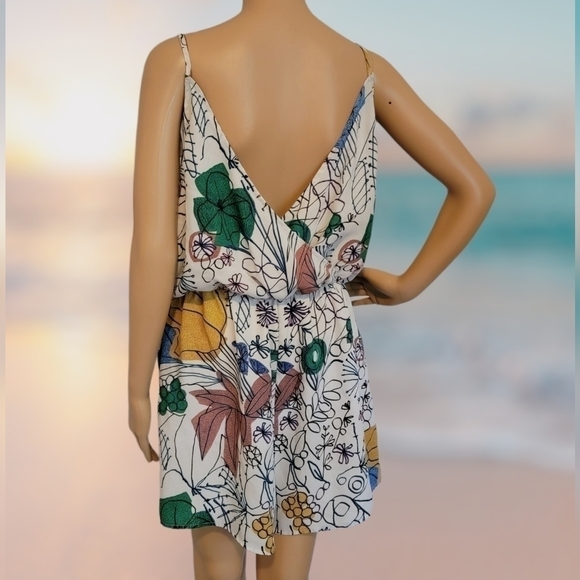 BCBGMaxAzria Large Cicely Romper Floral abstract graphic print Pockets T26 - Picture 6 of 7